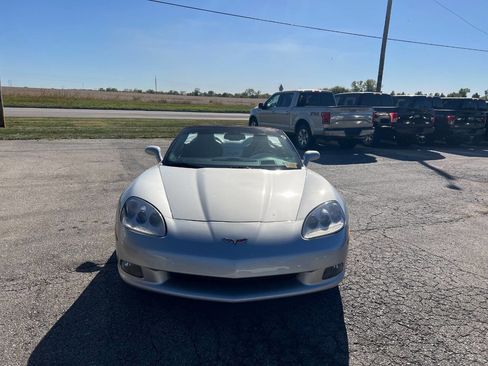 Used 2012 Chevrolet Corvette Convertible w/ 2LT Preferred Equipment Group image 10