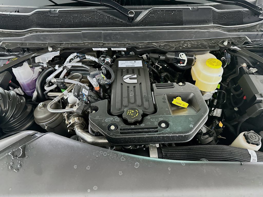 New 2026 RAM 3500 Laramie w/ Night Edition AWD/4WD image 18