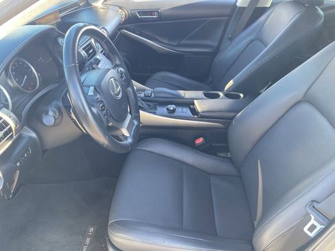 Used 2016 Lexus IS 200t image 20