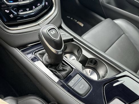 Used 2019 Cadillac CTS Luxury RWD image 19
