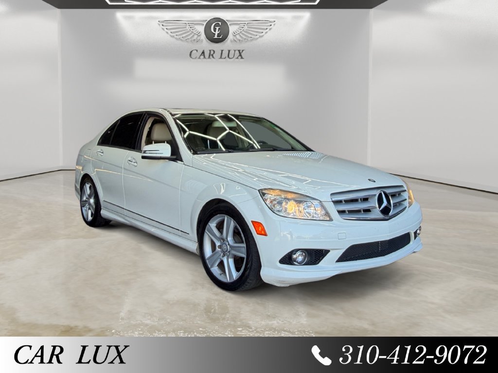 Used 2010 Mercedes-Benz C 300 Sedan w/ Multimedia Pkg image 7