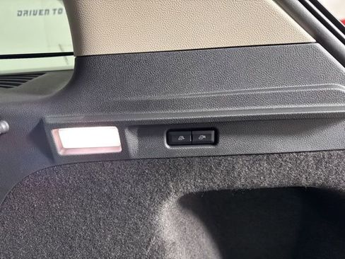 New 2026 Lincoln Corsair Reserve image 26