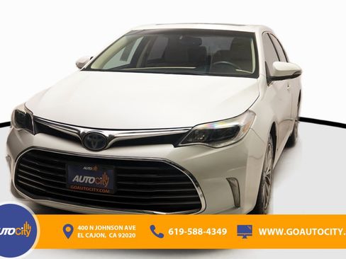 Used 2017 Toyota Avalon Limited image 1