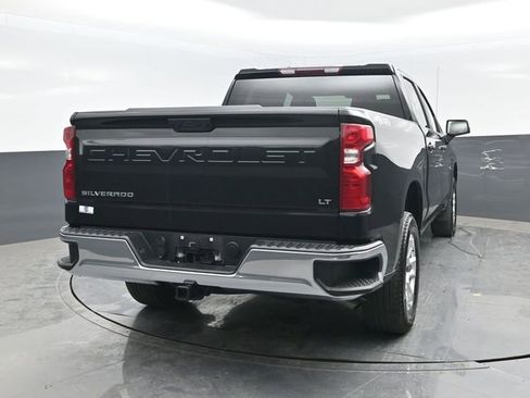 Used 2024 Chevrolet Silverado 1500 LT AWD/4WD image 17