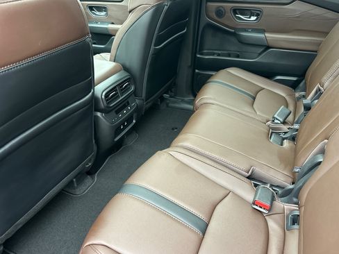 New 2026 Honda Pilot Touring image 11