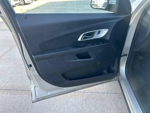 Used 2016 Chevrolet Equinox LT w/ Convenience Package FWD image 6