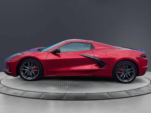 Used 2024 Chevrolet Corvette Stingray Preferred Conv w/ Stealth Interior Trim Package RWD image 2