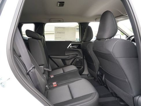 New 2026 Mitsubishi Outlander ES AWD/4WD image 29