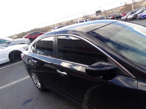 Used 2013 Nissan Altima 2.5 S image 40