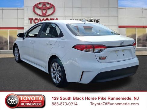 Certified 2026 Toyota Corolla LE FWD image 4