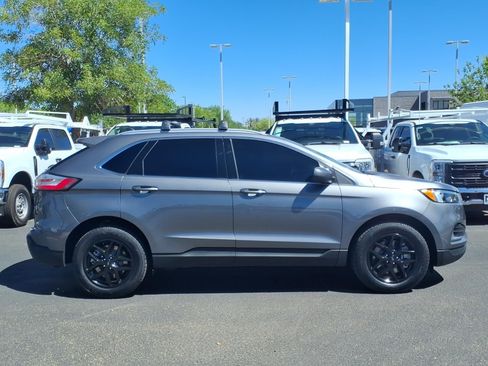 Used 2024 Ford Edge SEL AWD/4WD image 3