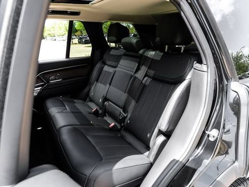 Used 2024 Land Rover Range Rover SE AWD/4WD image 50