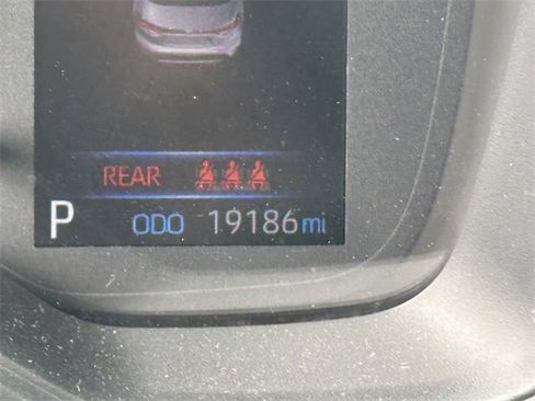 Used 2022 Toyota Corolla SE image 28