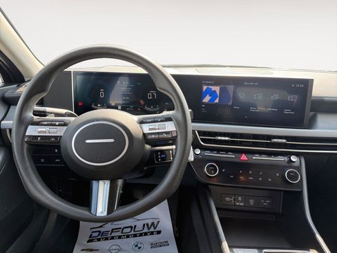 Used 2025 Hyundai Sonata SEL image 13