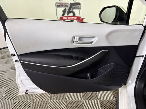 Used 2022 Toyota Corolla SE FWD image 10