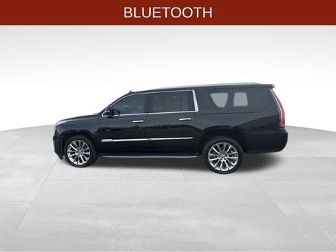 Used 2019 Cadillac Escalade ESV Luxury image 4