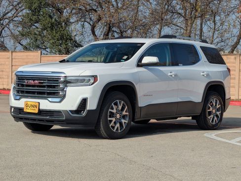 Used 2023 GMC Acadia SLT image 8