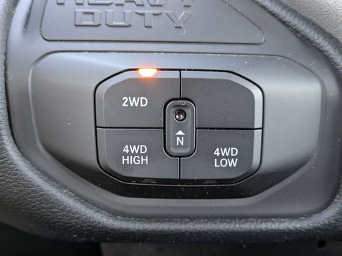 Used 2026 RAM 2500 Big Horn AWD/4WD image 26