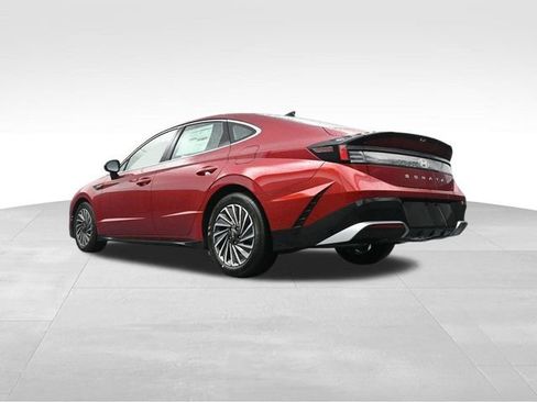 New 2026 Hyundai Sonata SEL FWD image 35