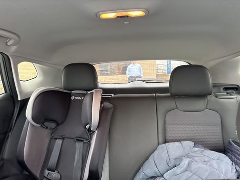 Used 2024 Chevrolet Trax LT w/ Driver Confidence Package image 10