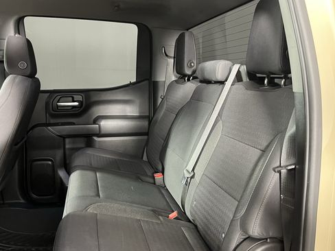 Used 2022 Chevrolet Silverado 1500 Custom Trail Boss w/ LPO, Dark Essentials Package AWD/4WD image 14