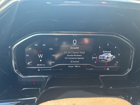 Used 2024 GMC Sierra 1500 SLT w/ SLT Premium Plus Package image 4