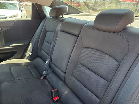 Used 2018 Chevrolet Malibu Hybrid FWD image 20