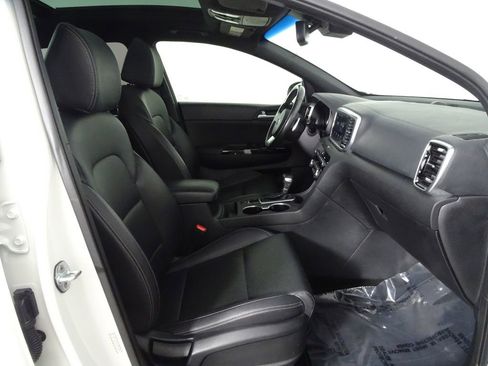 Used 2021 Kia Sportage S w/ S FWD Premium Package image 16