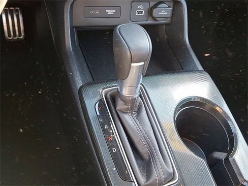 Used 2024 Honda Civic Sport image 16