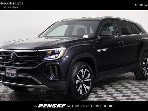 Used 2024 Volkswagen Atlas Cross Sport SE FWD image 1
