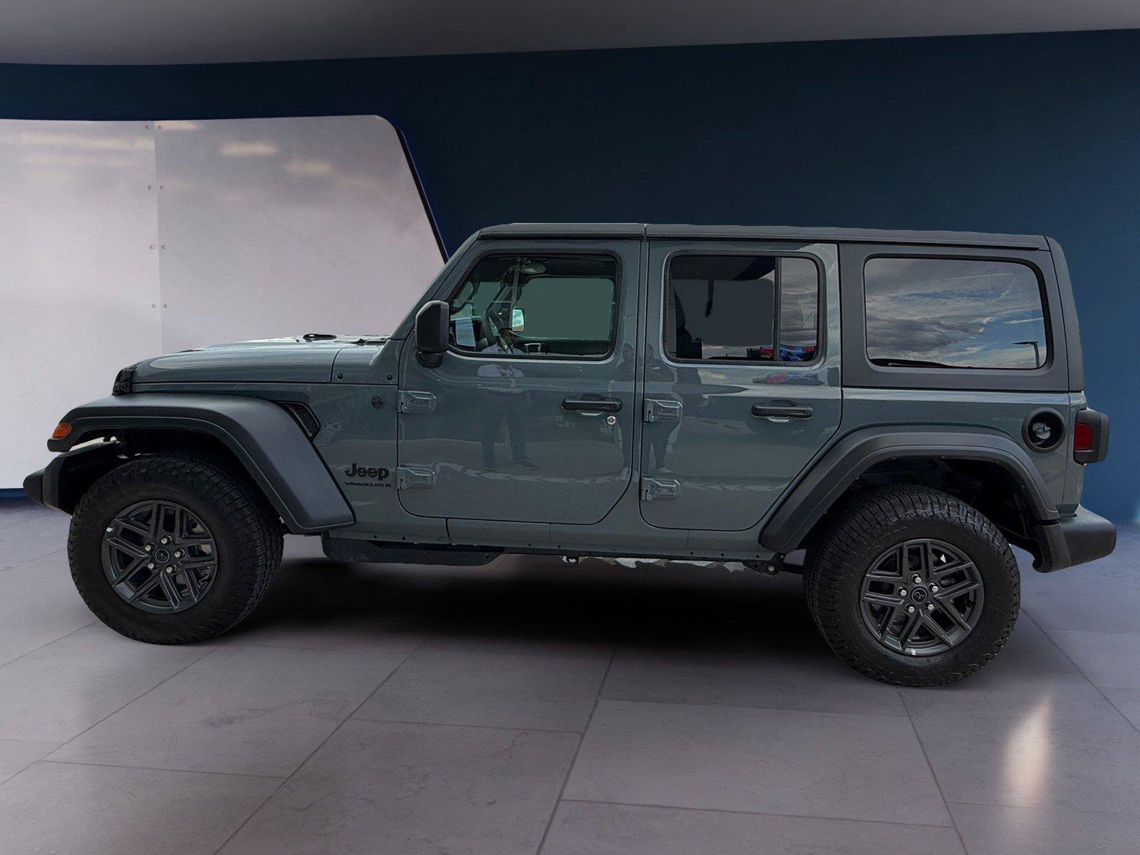 Used 2026 Jeep Wrangler Unlimited Sport AWD/4WD image 2