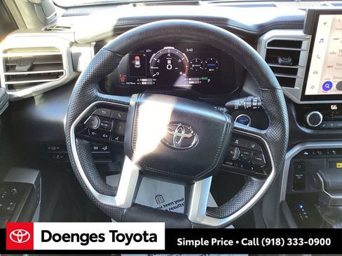 Used 2024 Toyota Sequoia Platinum image 14
