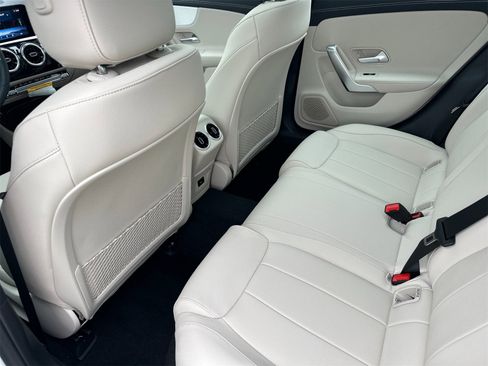 New 2025 Mercedes-Benz CLA 250 image 12