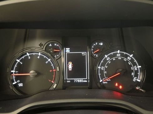 Used 2021 Toyota 4Runner SR5 Premium w/ Moonroof Package image 10