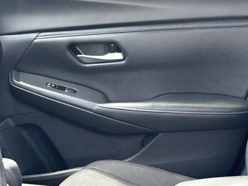 Certified 2024 Nissan Sentra SV FWD image 20