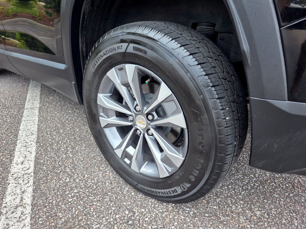 Used 2026 Chevrolet Equinox LT FWD image 31