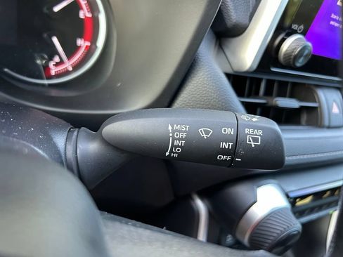 Certified 2025 Toyota RAV4 LE FWD image 21