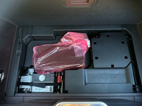 Used 2023 Porsche Panamera GTS image 36