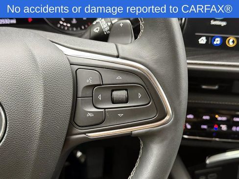 Certified 2023 Buick Envision Essence FWD image 23