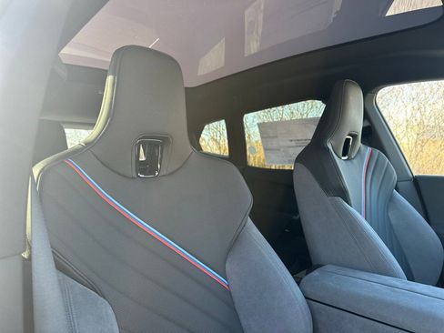 New 2026 BMW iX xDrive60 w/ M Sport Package image 24