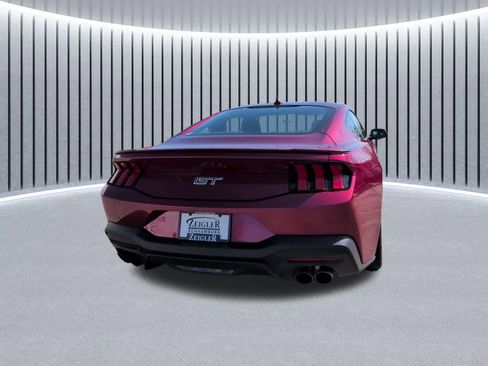 Used 2025 Ford Mustang GT image 9