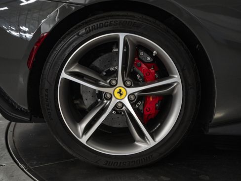 Used 2025 Ferrari 296 GTB RWD image 10