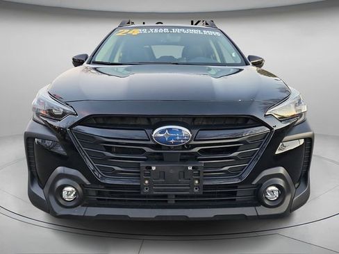 Used 2024 Subaru Outback Onyx Edition XT image 5
