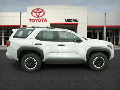 New 2025 Toyota 4Runner TRD Off-Road Premium image 25