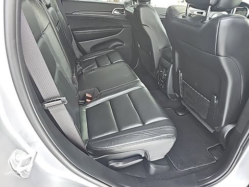 Certified 2020 Jeep Grand Cherokee Limited w/ Premium Lighting Group image 24