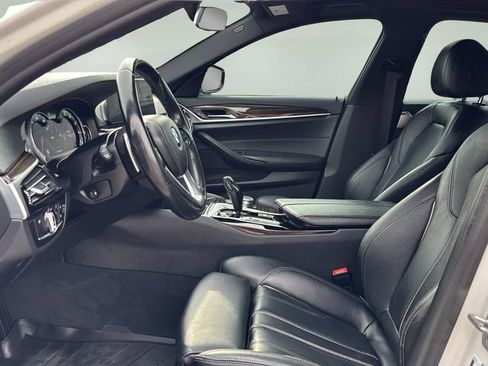 Used 2017 BMW 540i RWD image 17