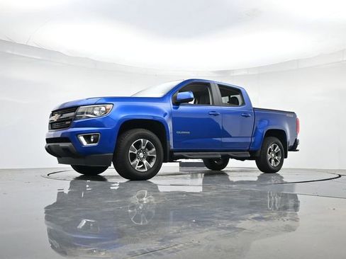 Used 2019 Chevrolet Colorado Z71 AWD/4WD image 38