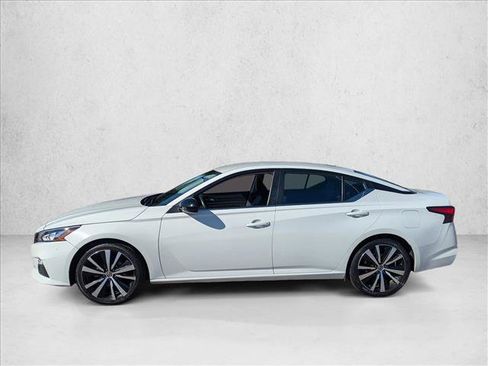 Used 2021 Nissan Altima 2.5 SR image 8