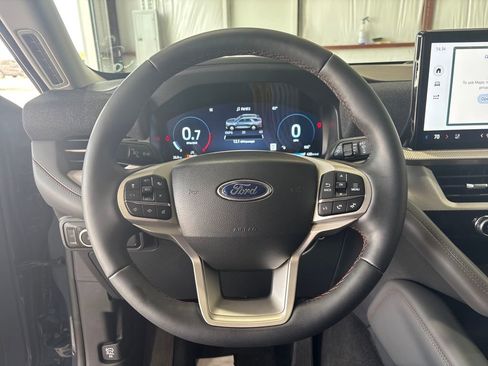 New 2026 Ford Explorer Active image 9