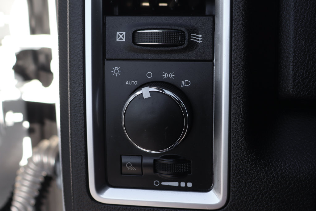 Used 2021 RAM 1500 Warlock w/ Electronics Group RWD image 21